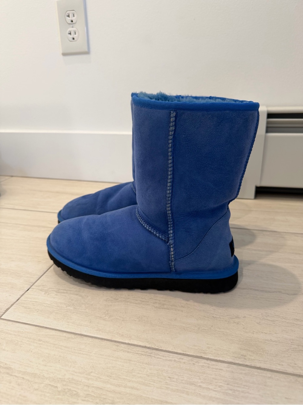 Women’s Classic Short Blue UGG Boots